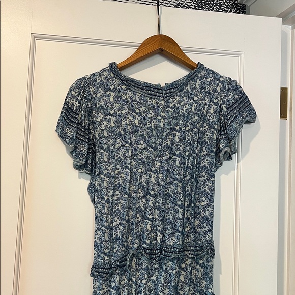 Faherty Bonita Floral Print Ruffle Tiered Dress Blue Flutter Sleeve -Size XL - Picture 9 of 9